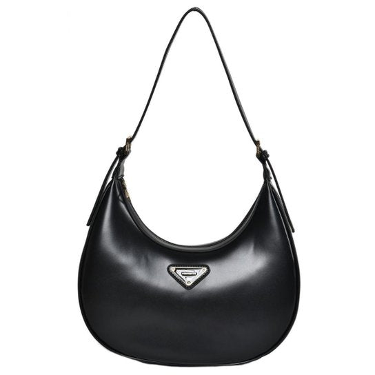 Bolsa de Ombro Arredondada Via Marte Meia Lua com Alça Ajustável B1-126 - Preto